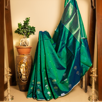 Banarasi Kathan Pattu Saree (Green)